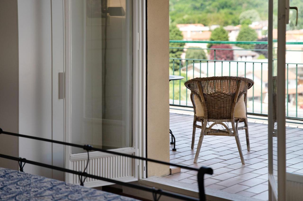 La Casa Del Riccio Appartement Arona Buitenkant foto